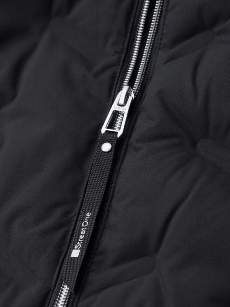 17177 Skyfall B