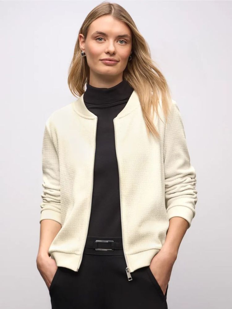 16351 soft beig