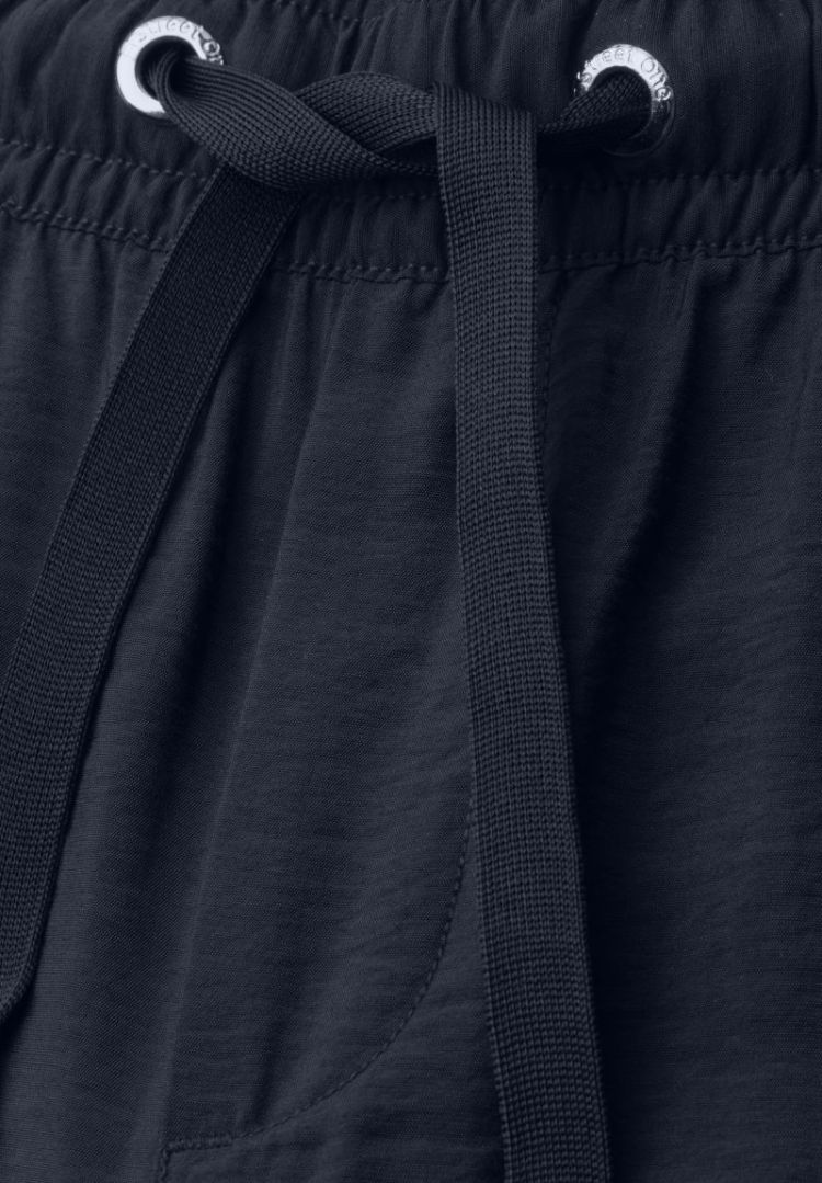 A380780 11238 deep blue