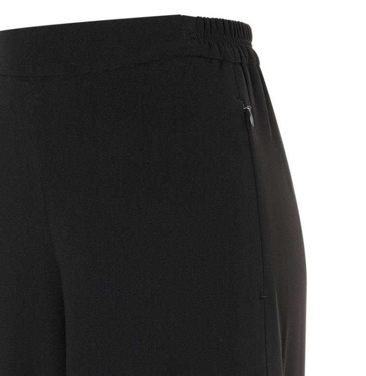 090 black