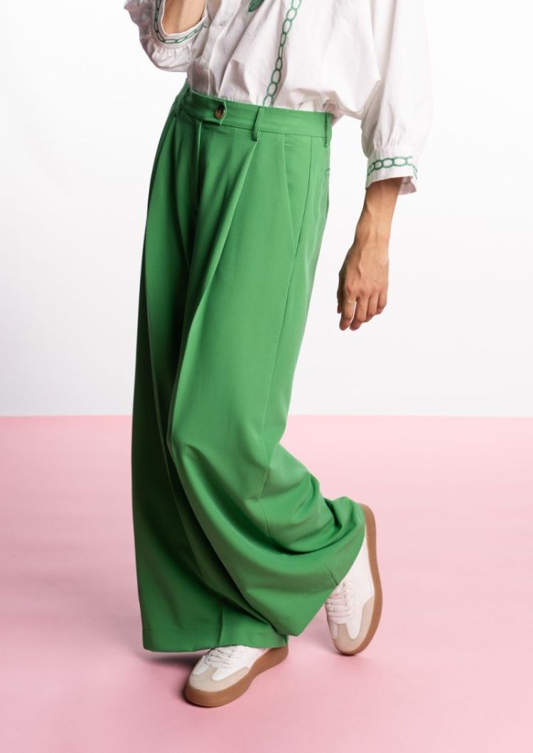 226NOPINE GREEN