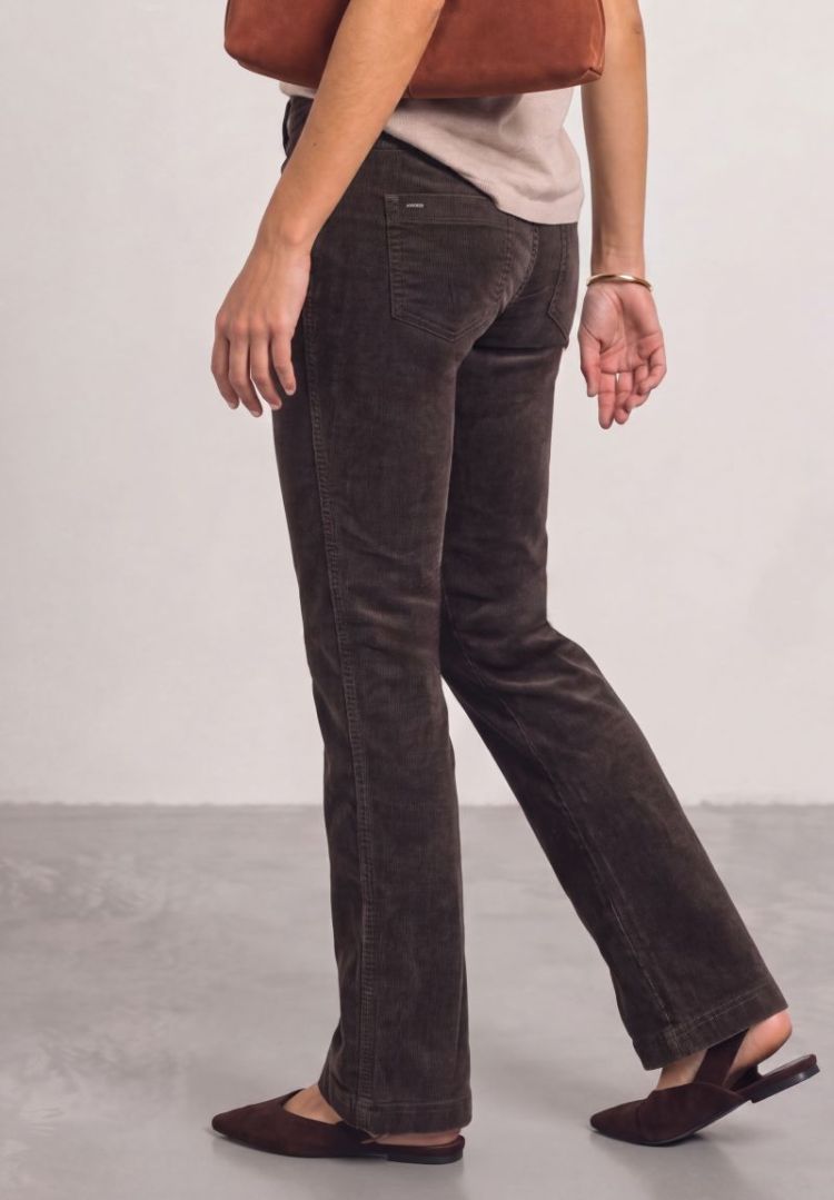 A381477 STYLE BLAIRE_BOOTCUT C 17866 ruby vine