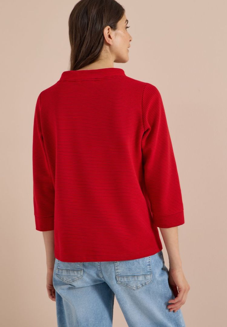  27902 flame red
