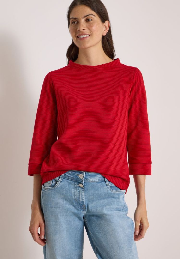  27902 flame red