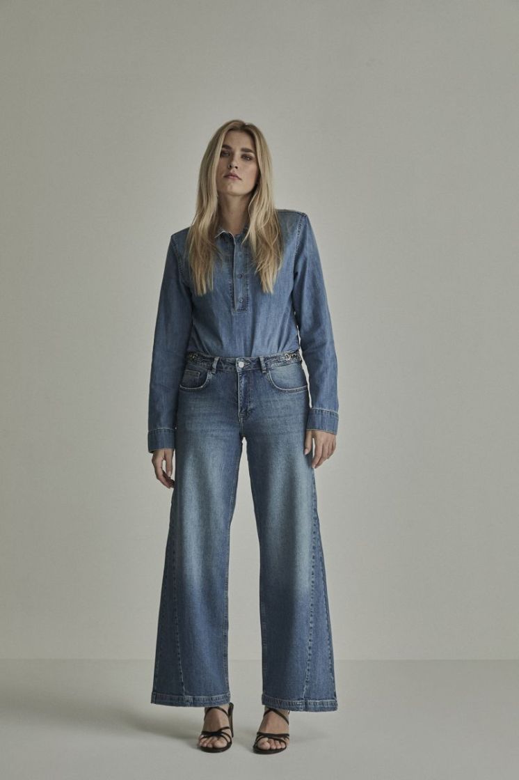 FW261.266427-D206 D206 - Blue Ree