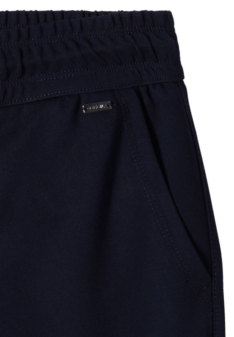  16831 urban dar